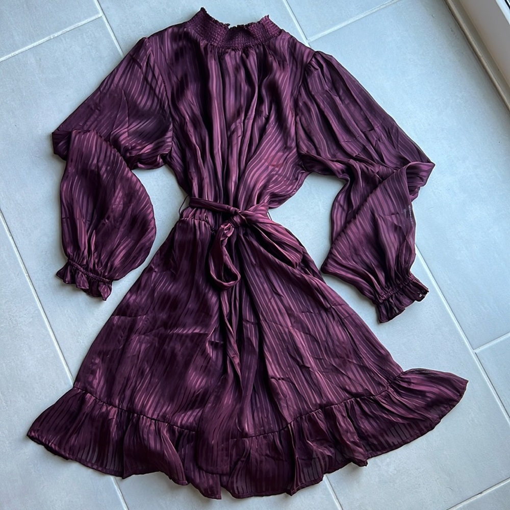 Deep purple pink beautiful silky dress